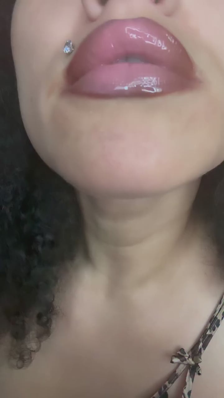New Queens Kiss trio lip Kit